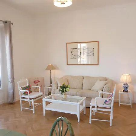 Two Bedrooms In The Center Of Cannes, 500 Meters From The Palais Des Festival And The Croisette - 1934 *